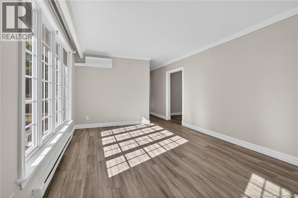 92 Du Couvent Street, Bouctouche, New Brunswick  E4S 3B9 - Photo 4 - NB136623