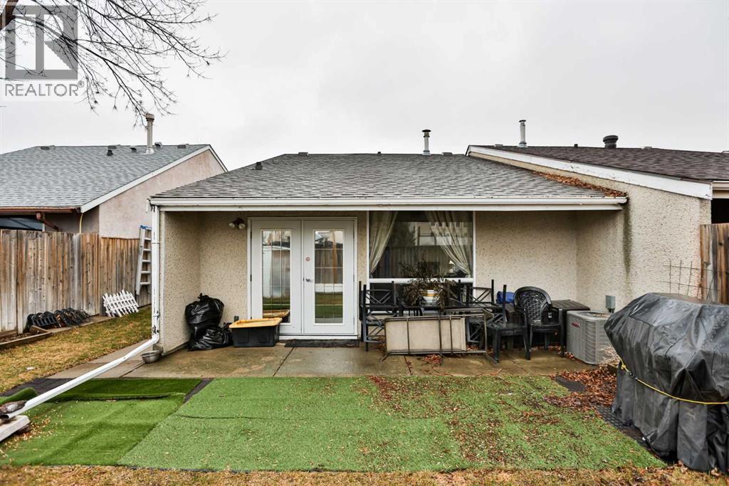 1013 St David Road N, Lethbridge, Alberta  T1H 5A5 - Photo 2 - A2298985
