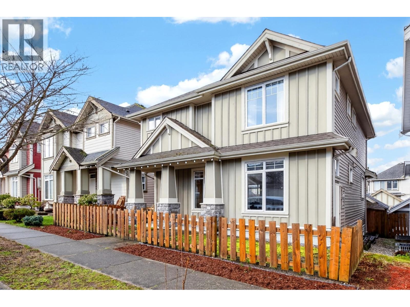 10115 240a Street, Maple Ridge, British Columbia  V2W 0E7 - Photo 2 - R3100073