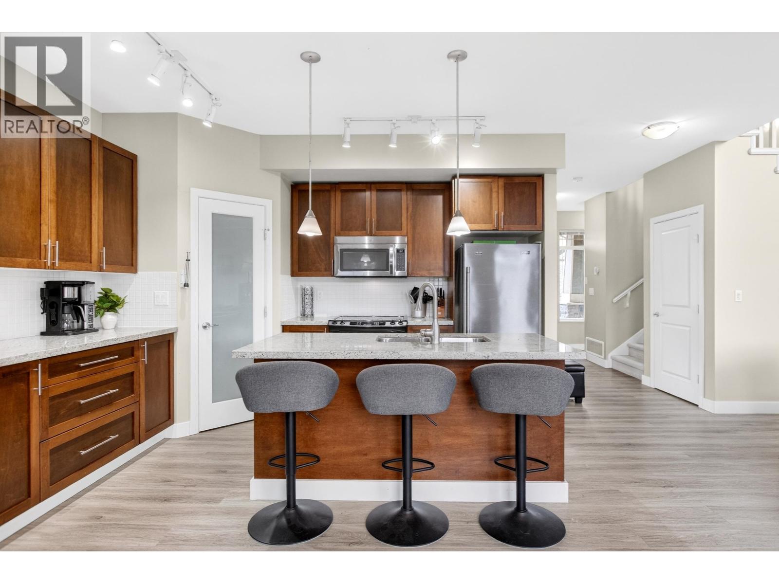 10115 240a Street, Maple Ridge, British Columbia  V2W 0E7 - Photo 11 - R3100073