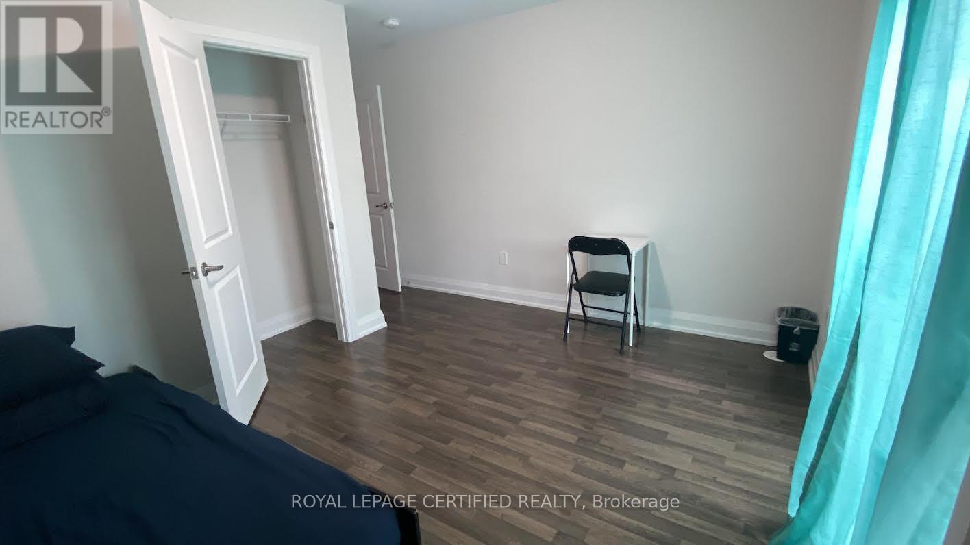 Room 1 - 1762a Lawrence Avenue W, Toronto, Ontario  M6L 0A3 - Photo 4 - W12960534