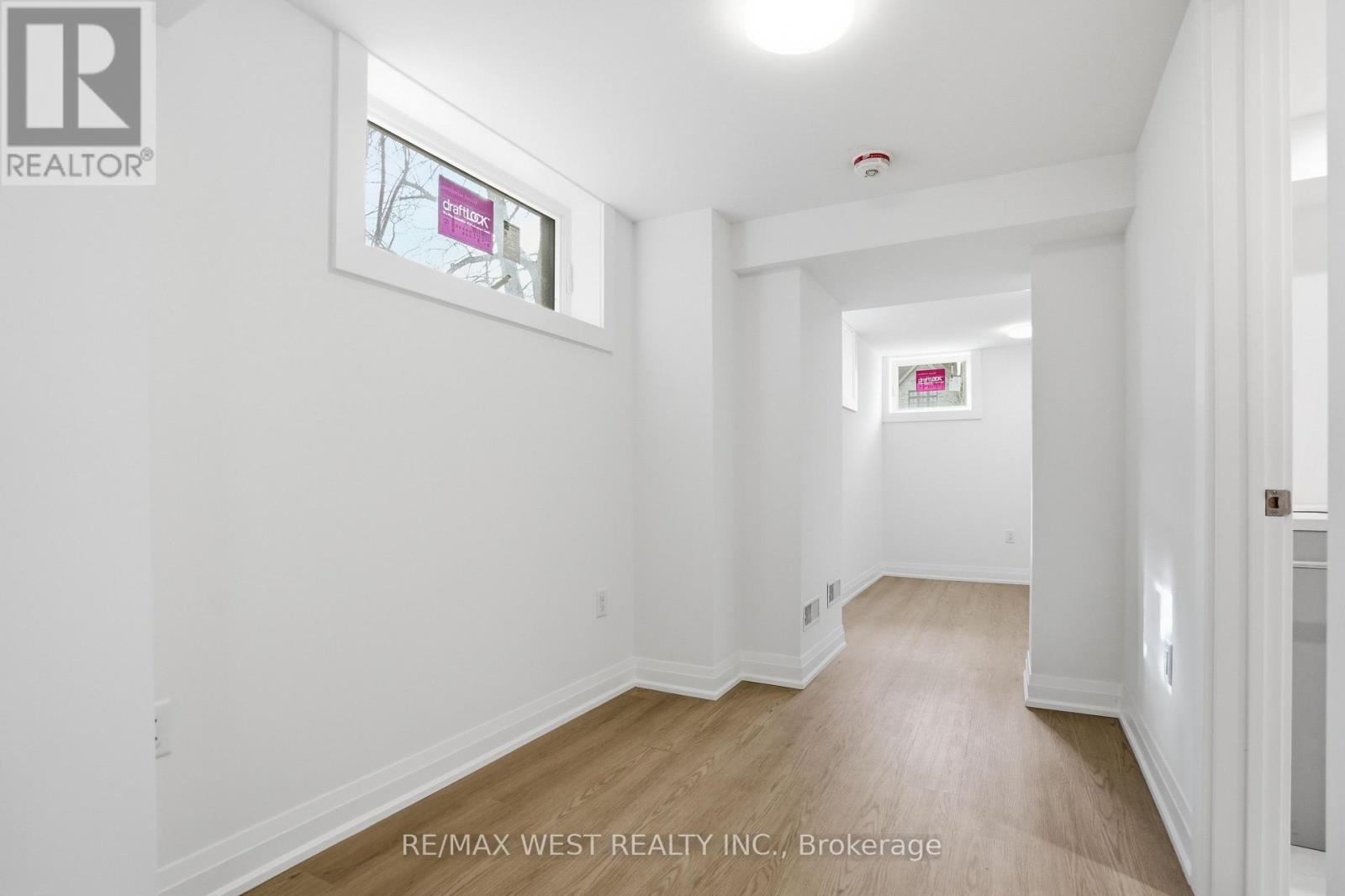 85 Allanbrooke Drive, Toronto, Ontario  M9A 3N9 - Photo 7 - W12887150