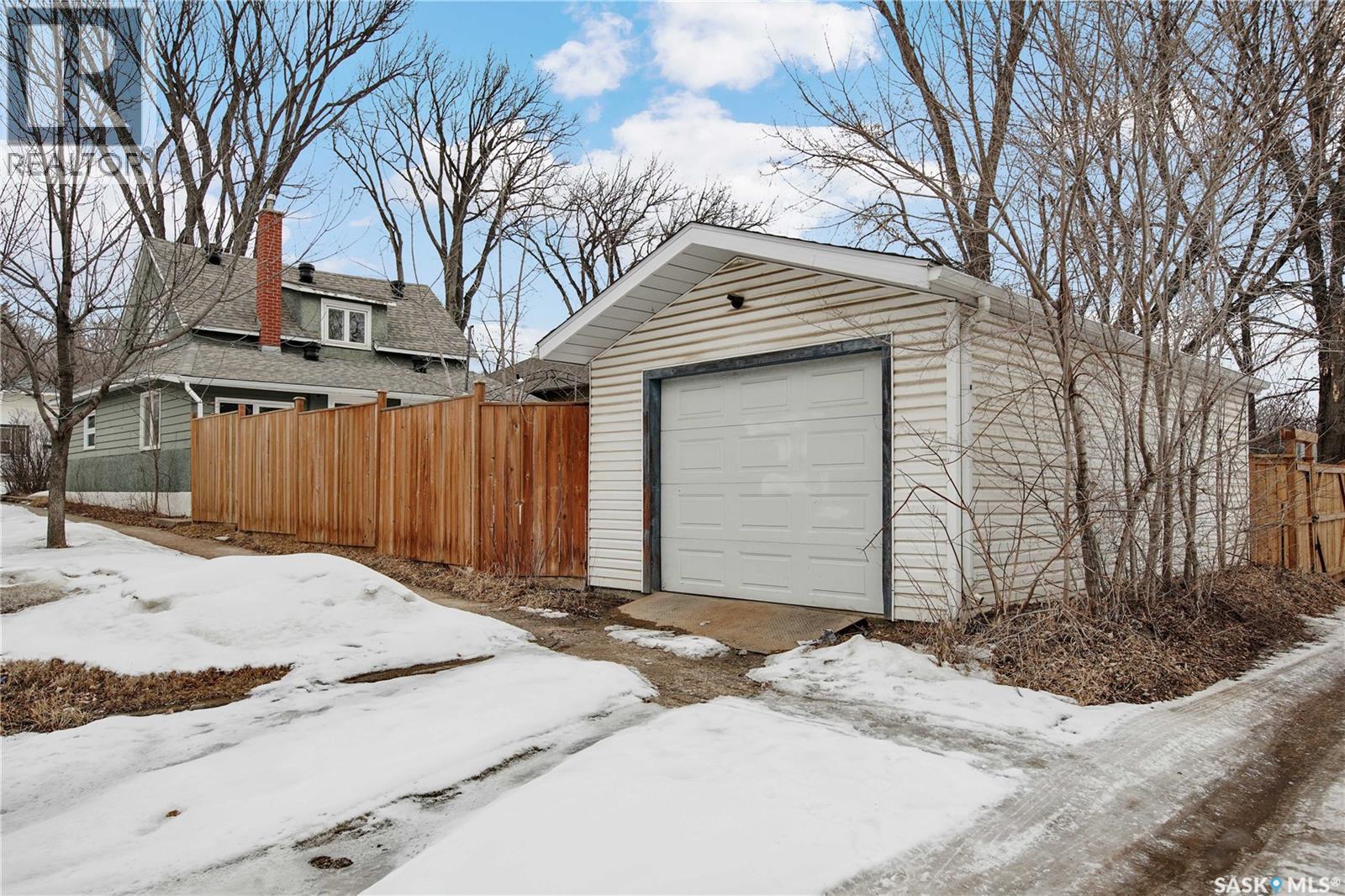 219 27th Street W, Saskatoon, Saskatchewan  S7L 0J4 - Photo 32 - SK032165