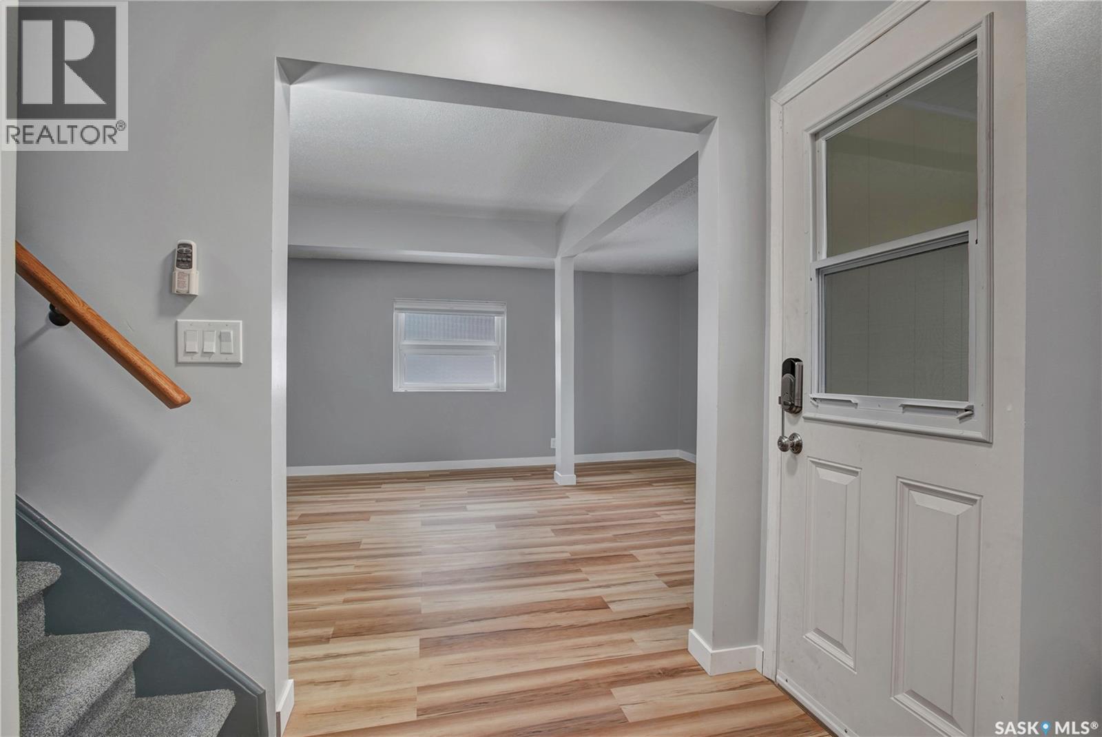 219 27th Street W, Saskatoon, Saskatchewan  S7L 0J4 - Photo 5 - SK032165