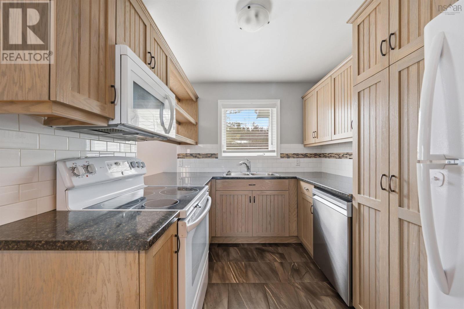 51 Alexander Drive, Three Mile Plains, Nova Scotia  B0N 2T0 - Photo 37 - 202606466