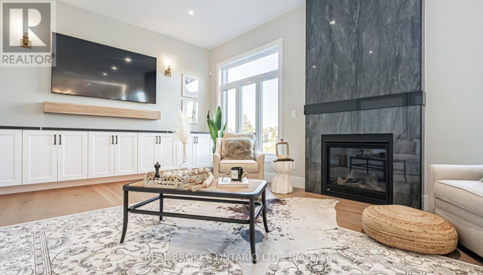 423 Masters Drive, Woodstock, Ontario  N4T 0L2 - Photo 9 - X12470002