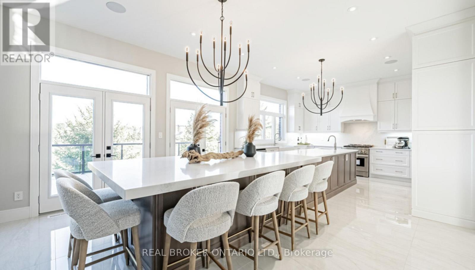 455 Masters Drive, Woodstock, Ontario N4T 0L2 - Photo 5 - X12524598