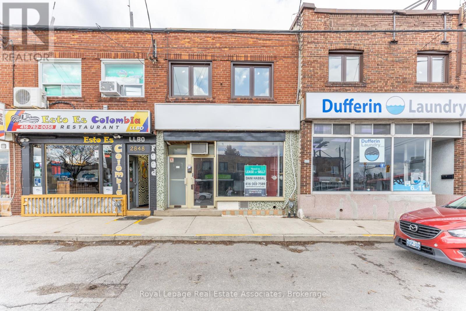 2850 DUFFERIN STREET, Toronto, Ontario