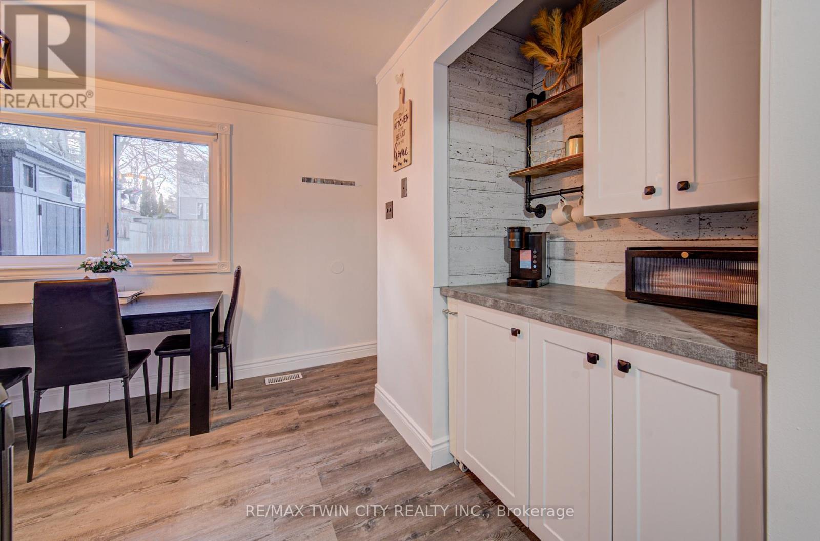 150 Glamis Road, Cambridge, Ontario  N1R 6S9 - Photo 6 - X12896938