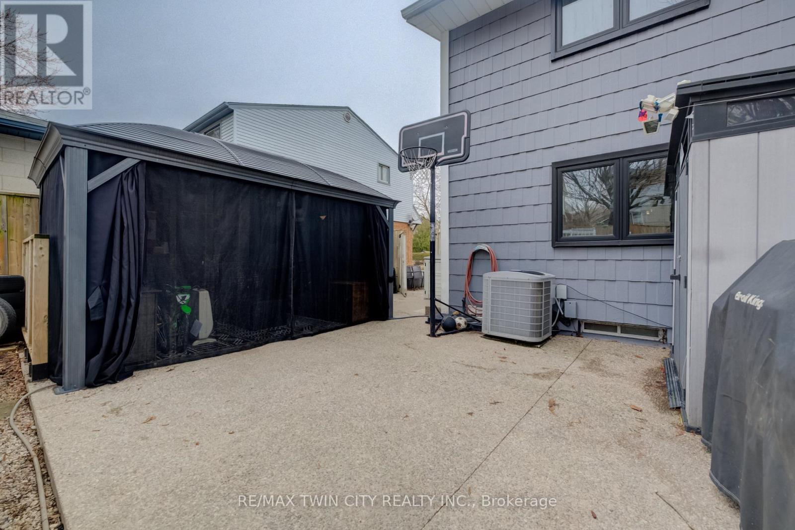 150 Glamis Road, Cambridge, Ontario  N1R 6S9 - Photo 19 - X12896938