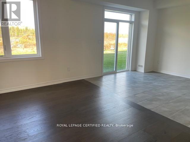 10 Hillcroft Way, Kawartha Lakes, Ontario  K0M 1A0 - Photo 3 - X12960746