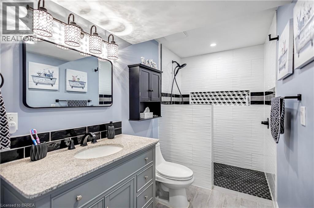 102 Mcguiness Drive, Brantford, Ontario  N3T 6R7 - Photo 23 - 40818257