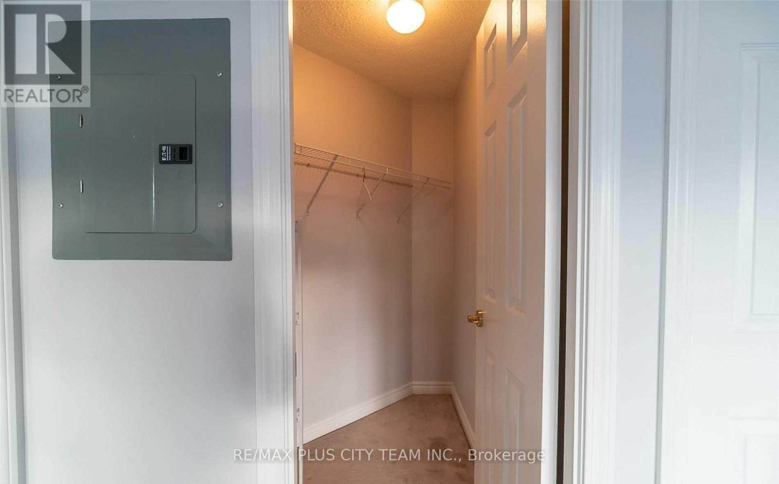 1518 - 51 Lower Simcoe Street, Toronto, Ontario  M5J 3A2 - Photo 11 - C12965008