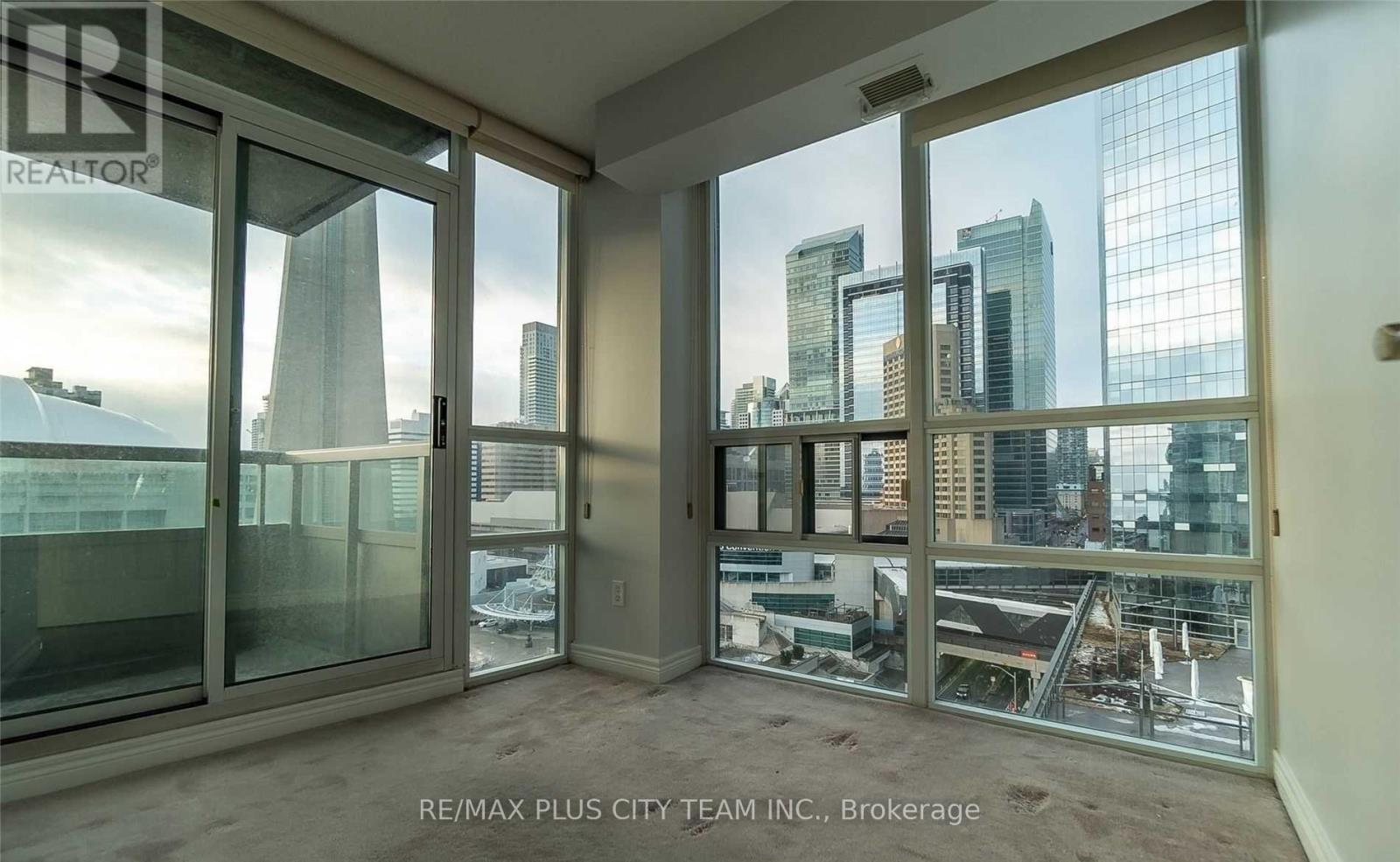 1518 - 51 Lower Simcoe Street, Toronto, Ontario  M5J 3A2 - Photo 12 - C12965008