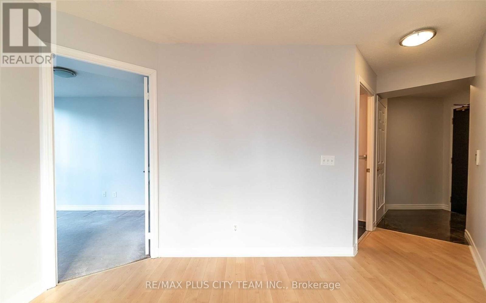 1518 - 51 Lower Simcoe Street, Toronto, Ontario  M5J 3A2 - Photo 5 - C12965008