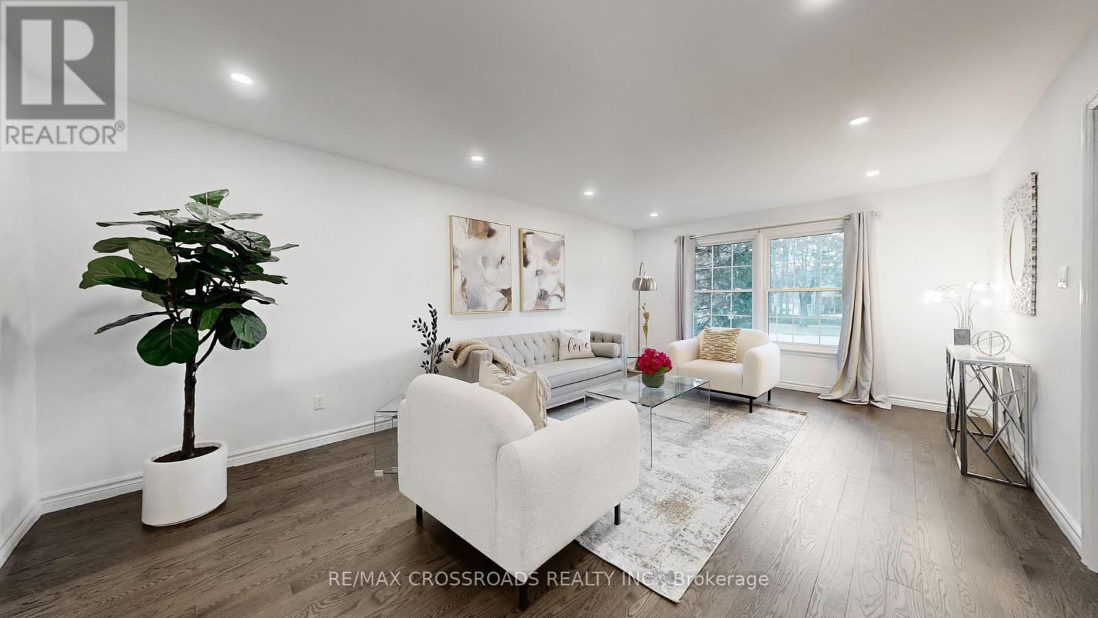 349 Banbury Road, Toronto, Ontario  M2L 2V2 - Photo 4 - C12965014