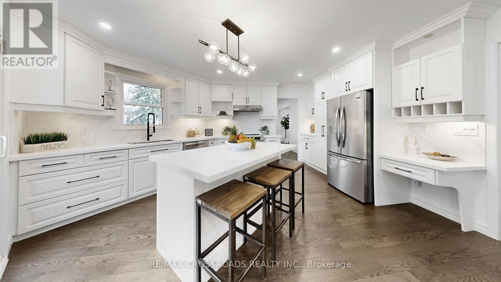 349 Banbury Road, Toronto, Ontario  M2L 2V2 - Photo 9 - C12965014