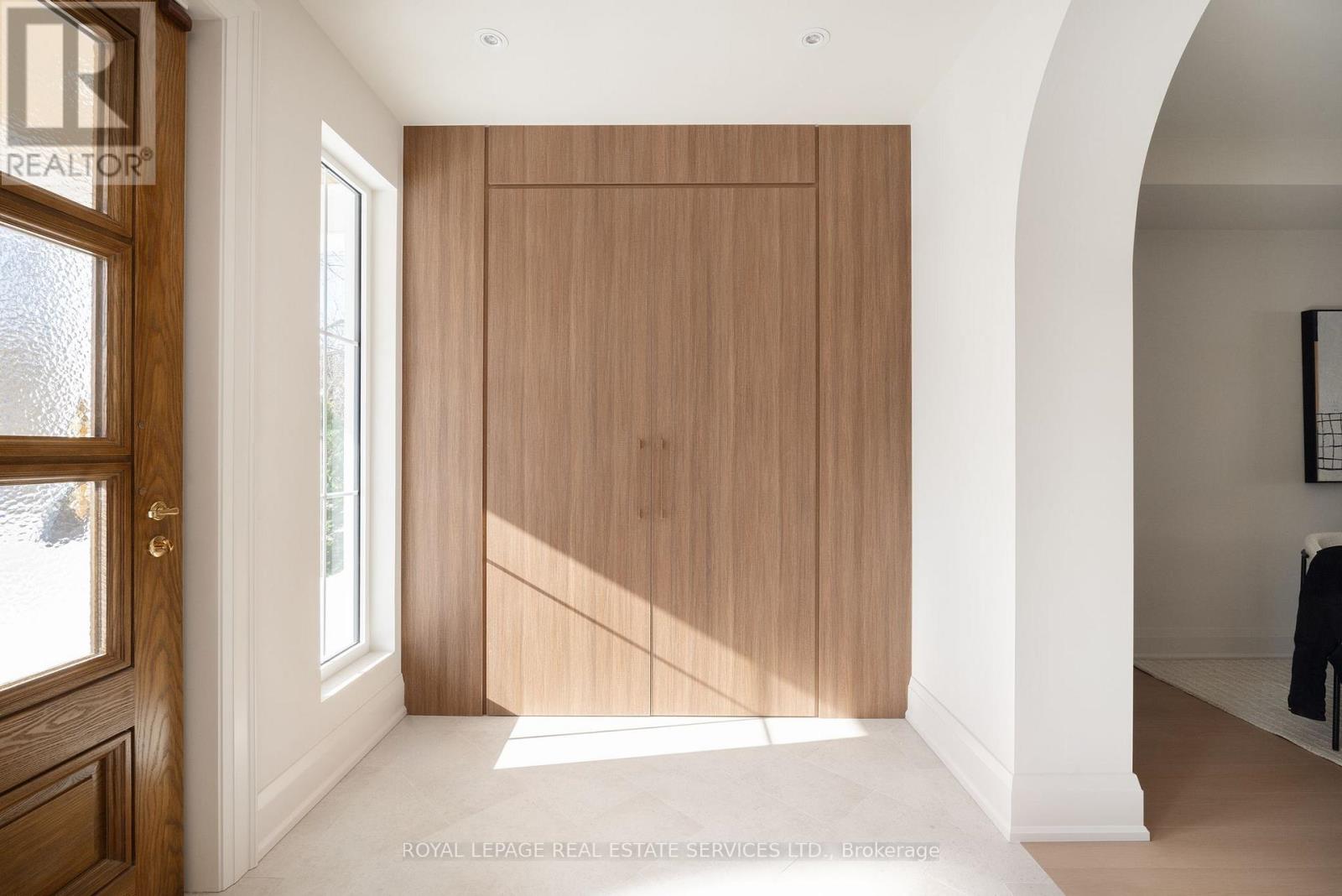 168 Bedford Park Avenue, Toronto, Ontario  M5M 1J3 - Photo 2 - C12965144