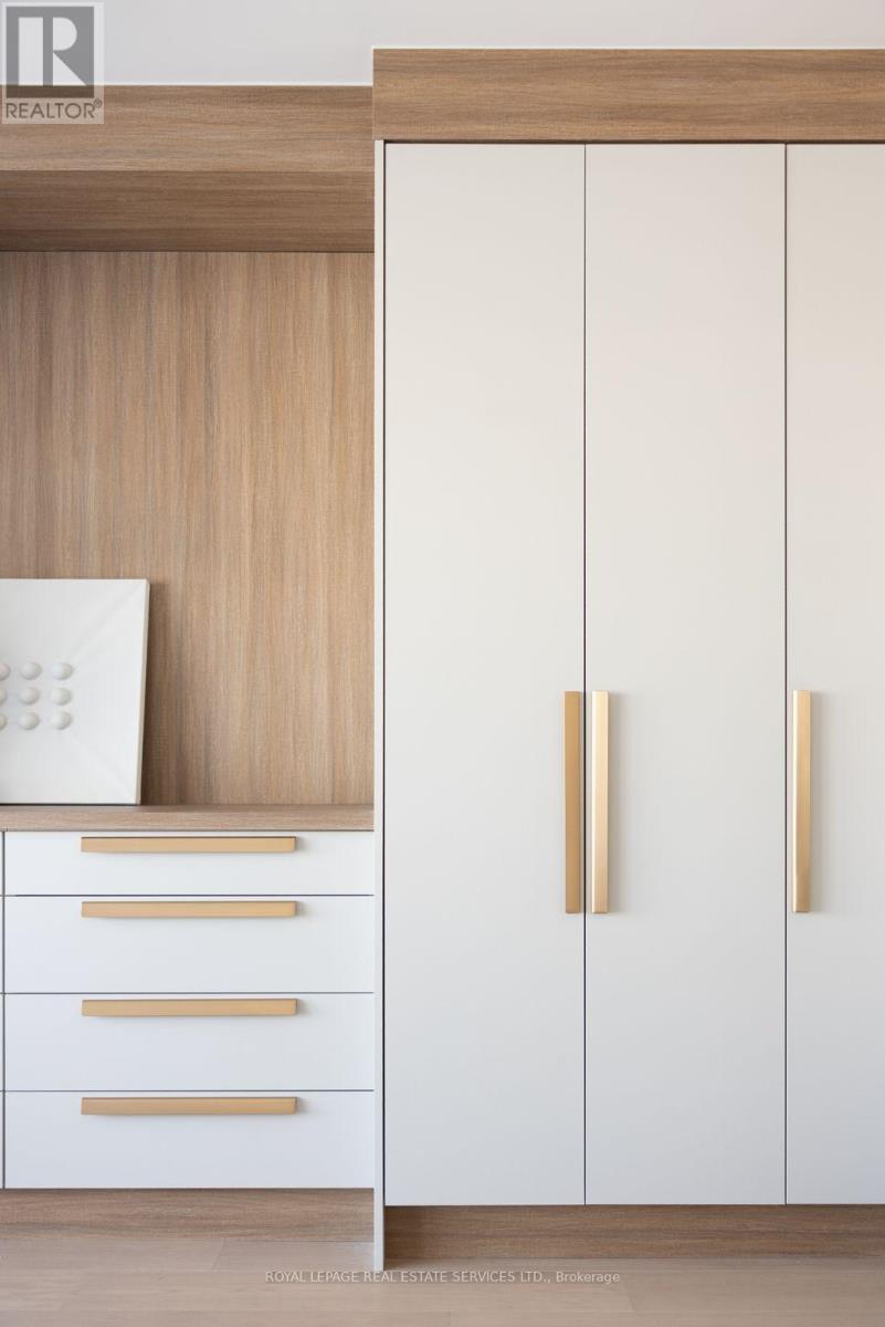 168 Bedford Park Avenue, Toronto, Ontario  M5M 1J3 - Photo 20 - C12965144