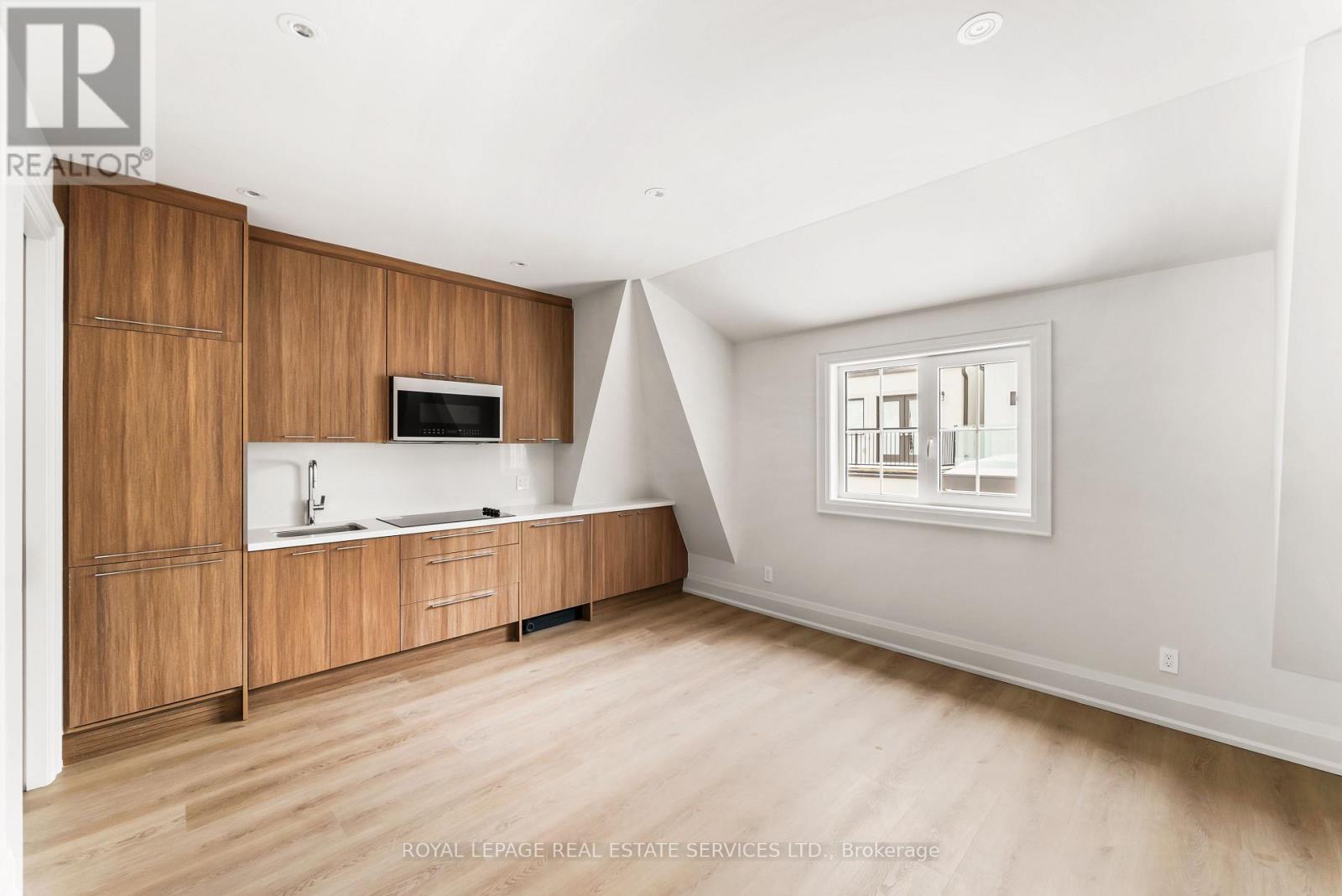 168 Bedford Park Avenue, Toronto, Ontario  M5M 1J3 - Photo 41 - C12965144