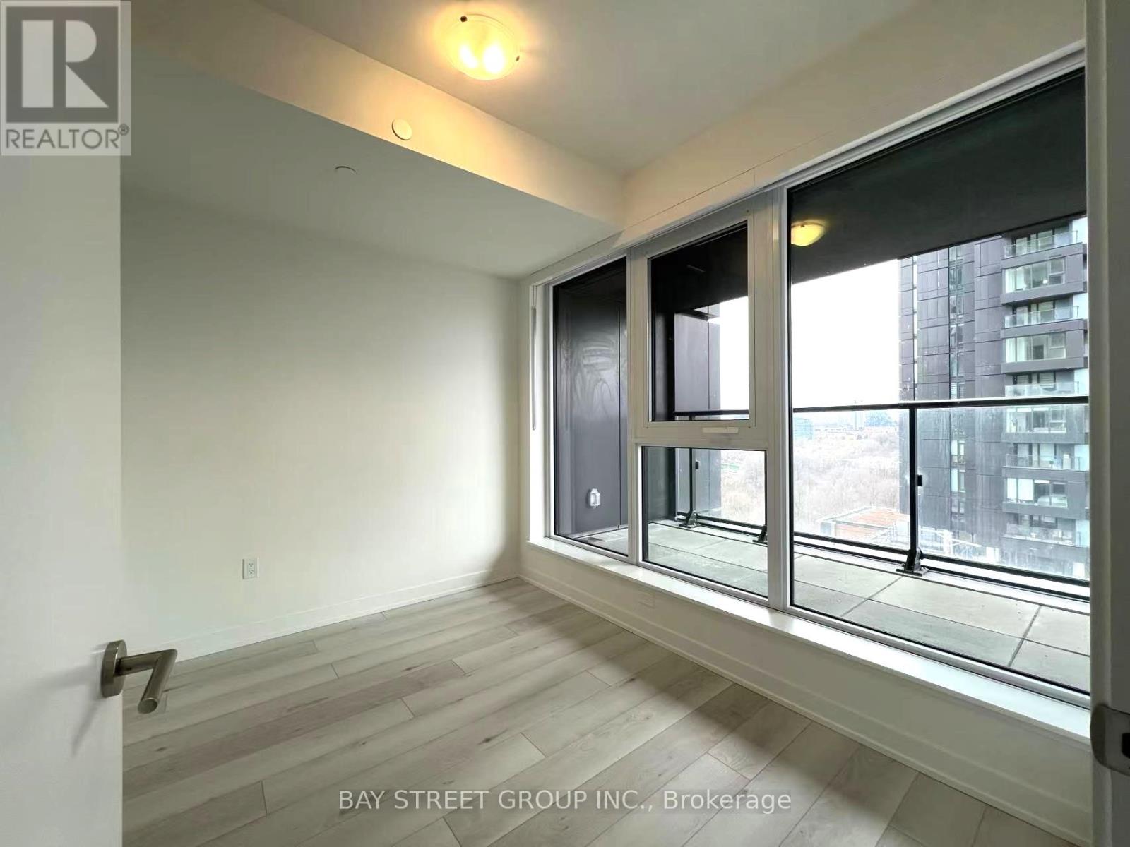 902 - 5 Quarrington Lane, Toronto, Ontario  M3C 0S5 - Photo 12 - C12965226