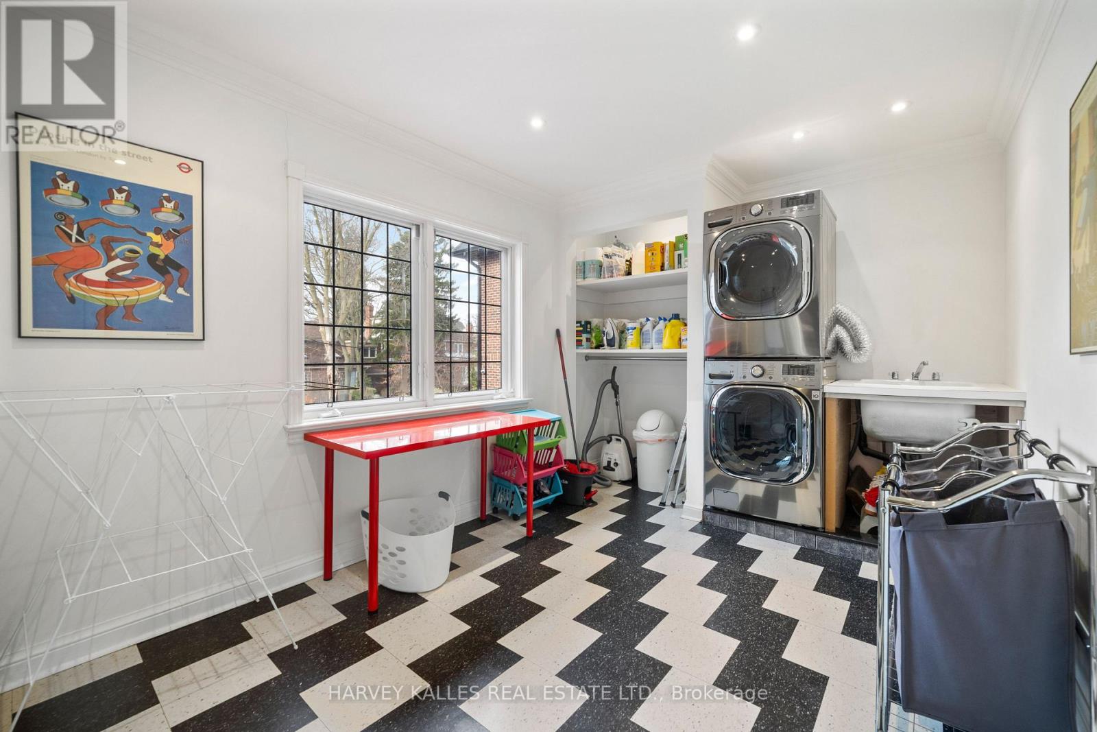 268 Cortleigh Boulevard, Toronto, Ontario  M5N 1P7 - Photo 39 - C12965250