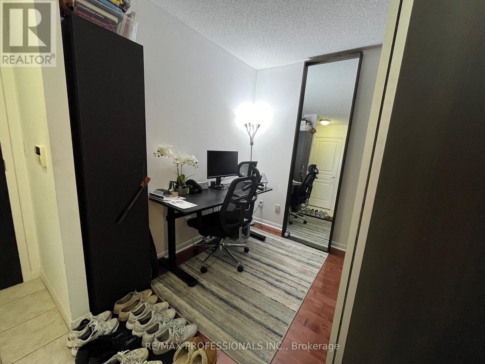 2806 - 18 Yonge Street, Toronto, Ontario  M5E 1Z8 - Photo 10 - C12965376