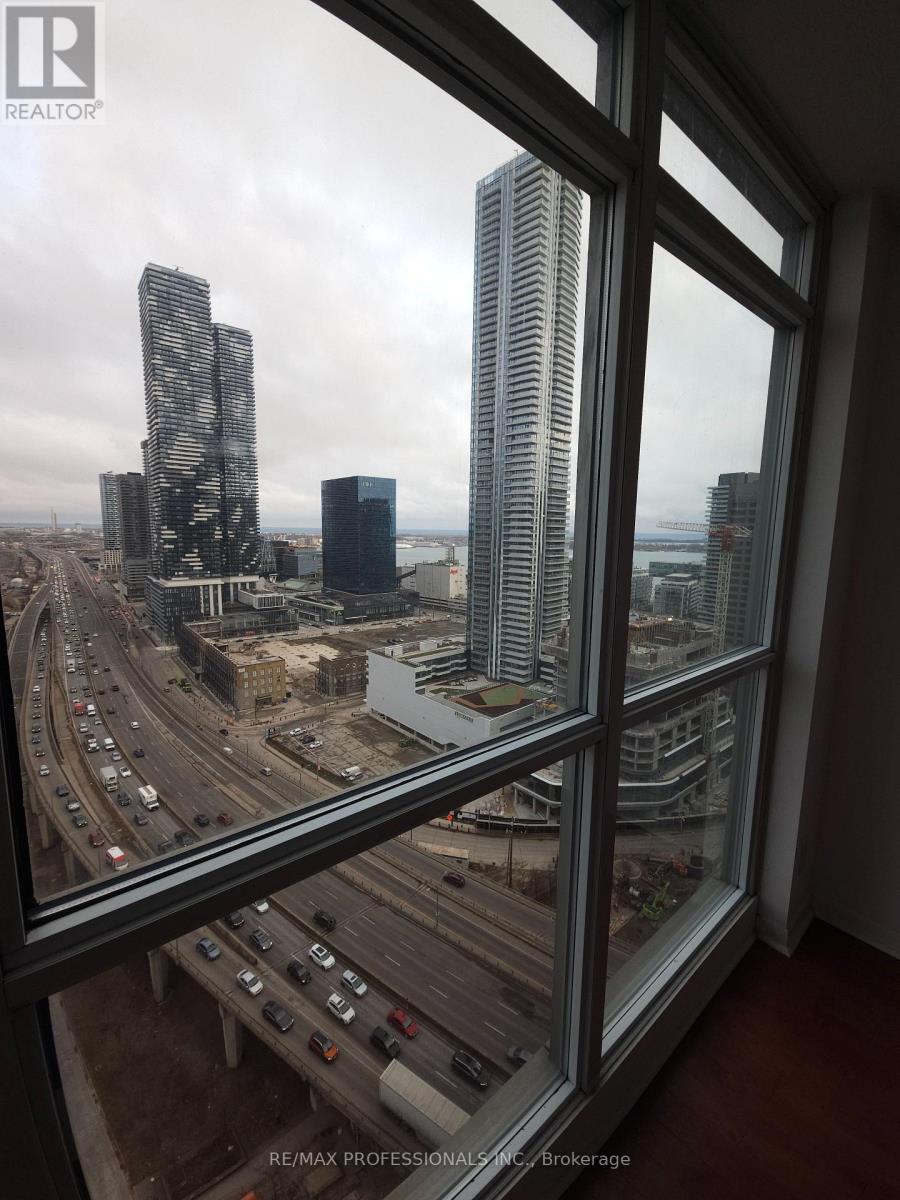 2806 - 18 Yonge Street, Toronto, Ontario  M5E 1Z8 - Photo 14 - C12965376