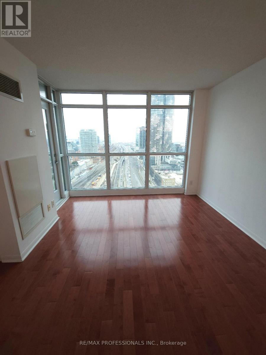 2806 - 18 Yonge Street, Toronto, Ontario  M5E 1Z8 - Photo 3 - C12965376