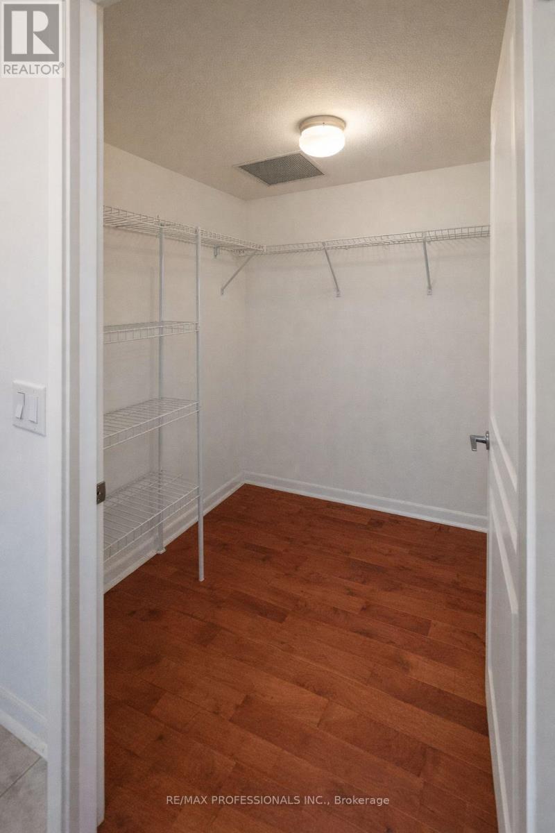 2806 - 18 Yonge Street, Toronto, Ontario  M5E 1Z8 - Photo 8 - C12965376