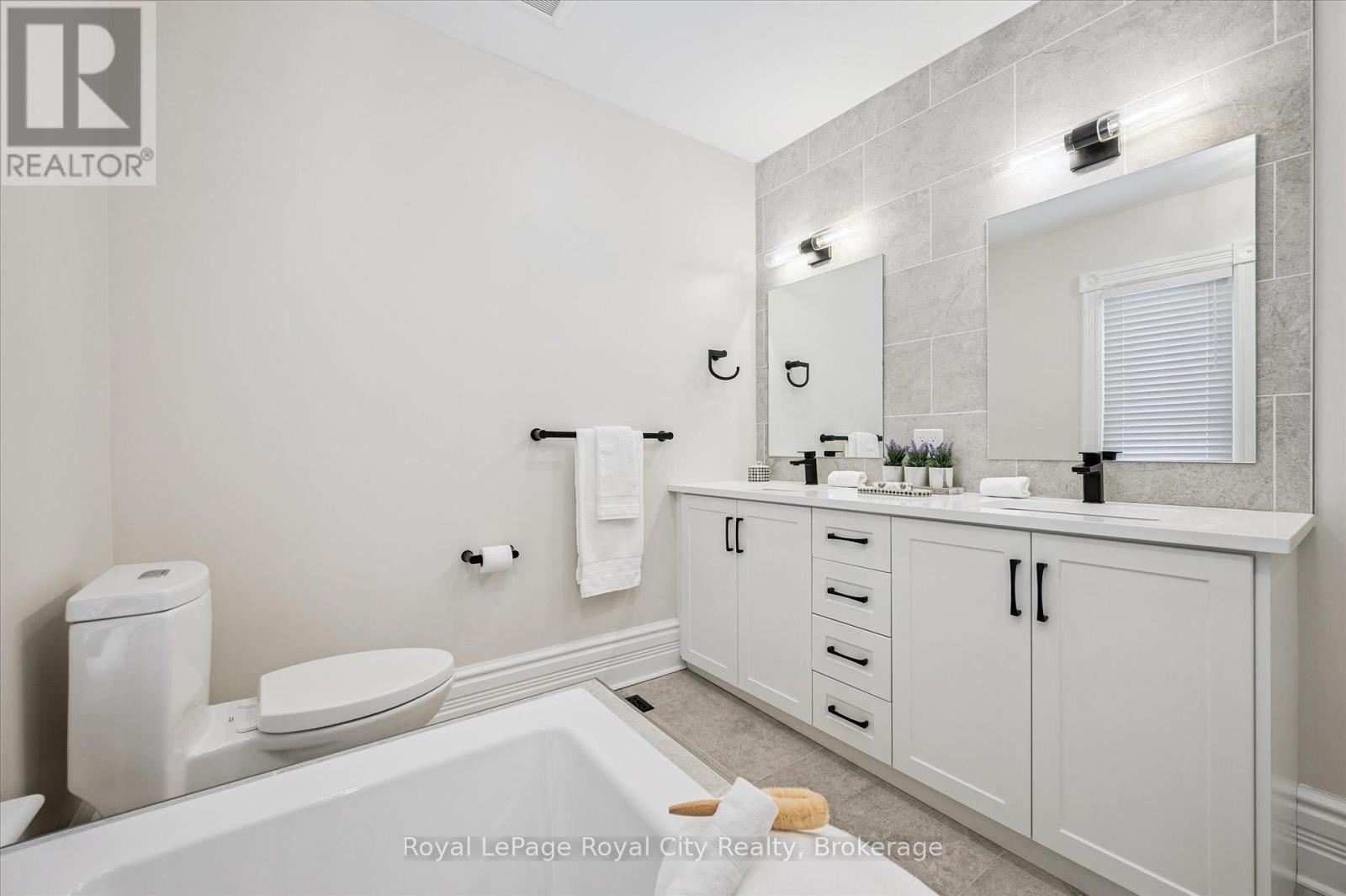 292 Geddes Street, Centre Wellington, Ontario  N0B 1S0 - Photo 29 - X12742990