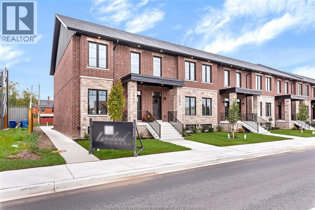 MLS# 26007220: 1023 WALKER, Windsor, Canada