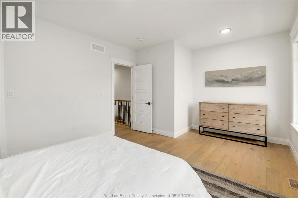 1023 Walker, Windsor, Ontario N8Y 2N6 - Photo 24 - 26007220