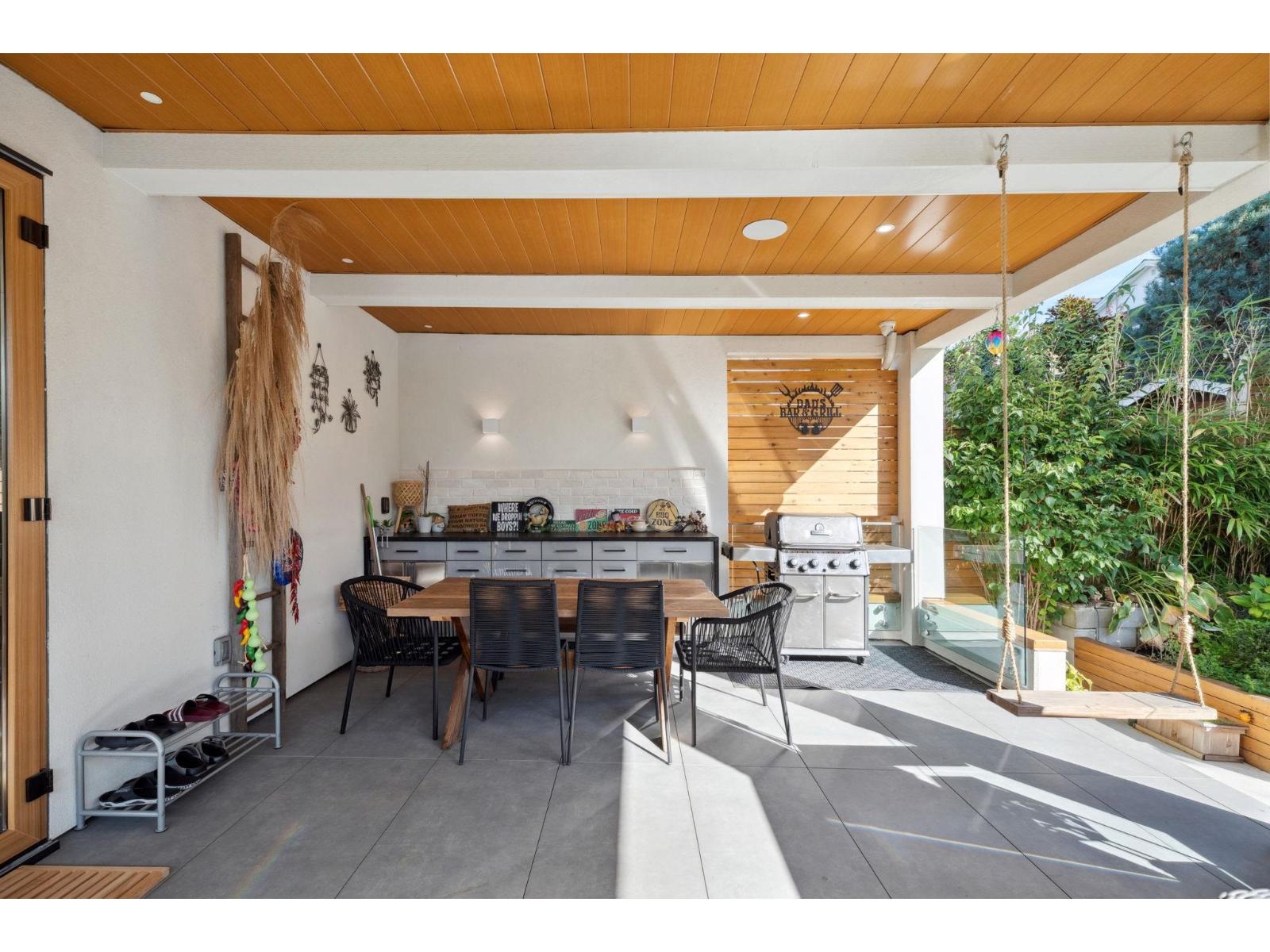 828 Stevens Street, White Rock, British Columbia  V4B 4X2 - Photo 31 - R3107347