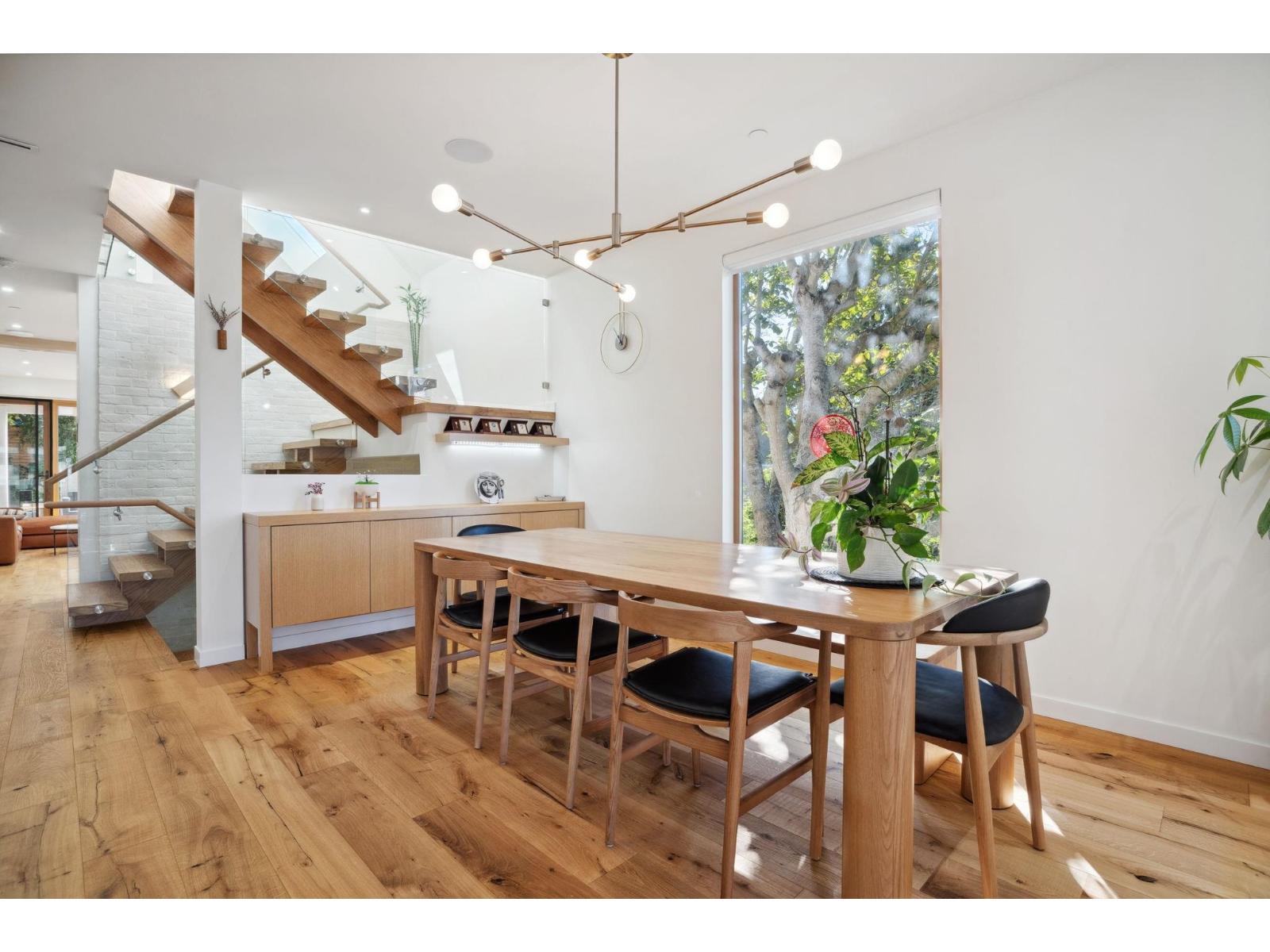 828 Stevens Street, White Rock, British Columbia  V4B 4X2 - Photo 5 - R3107347