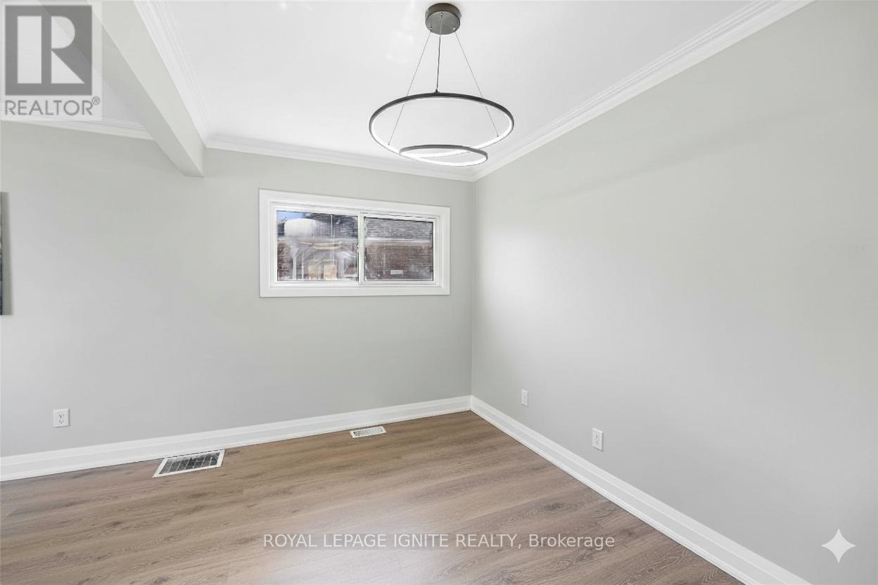 Main - 35 Archwood Crescent, Toronto, Ontario  M1R 3M1 - Photo 2 - E12965002