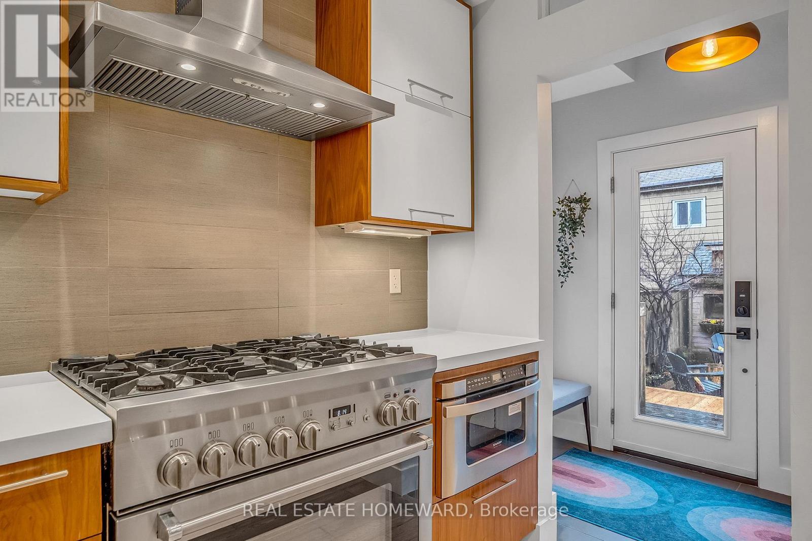 3 Howie Avenue, Toronto, Ontario  M4M 2H9 - Photo 8 - E12965042