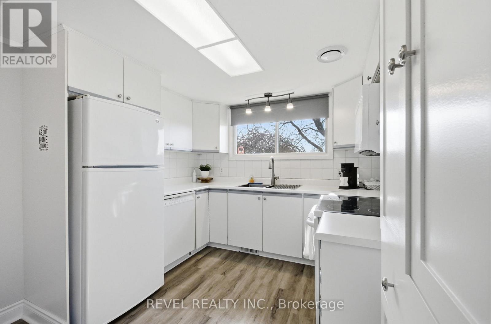 83 Keewatin Street S, Oshawa, Ontario  L1H 6Z2 - Photo 9 - E12965072