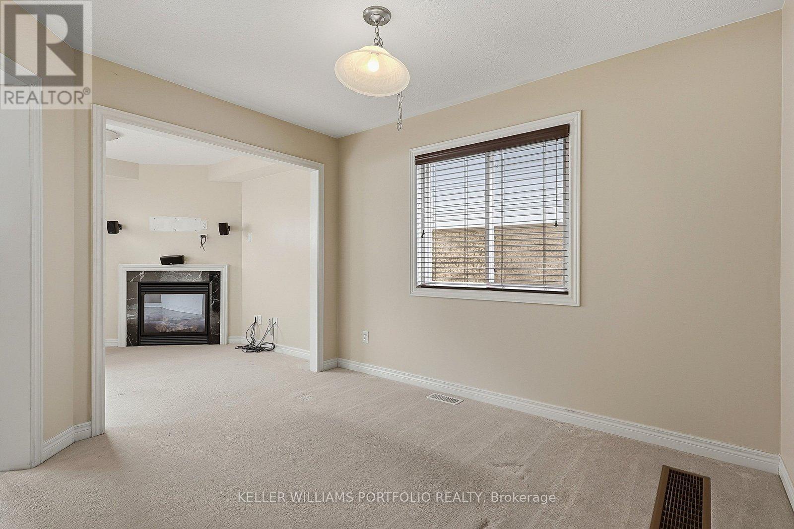 32 Warnford Circle, Ajax, Ontario  L1T 0J6 - Photo 11 - E12965076