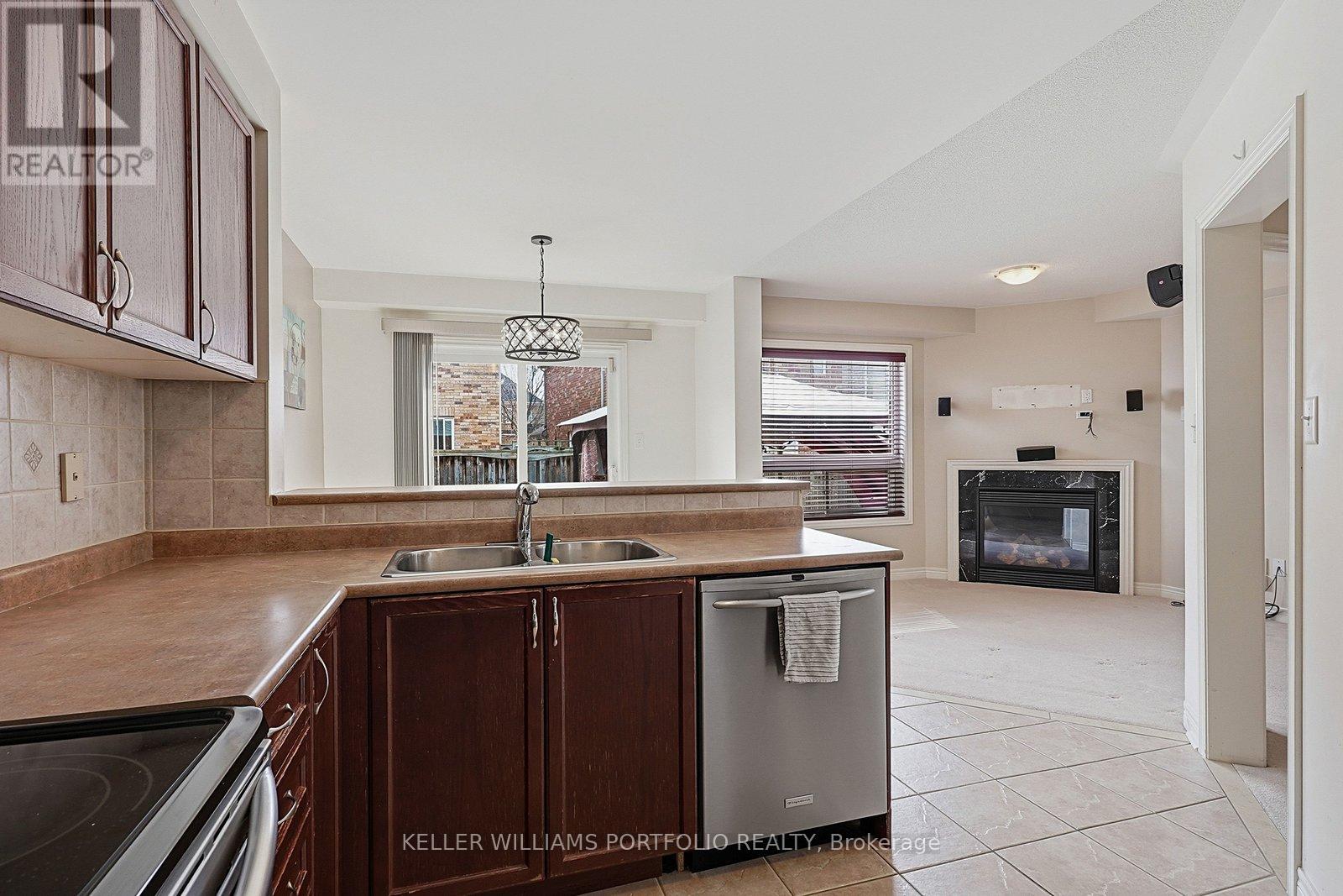 32 Warnford Circle, Ajax, Ontario  L1T 0J6 - Photo 23 - E12965076