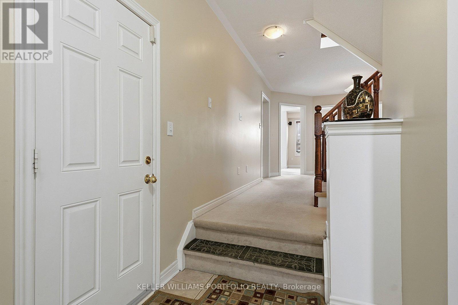 32 Warnford Circle, Ajax, Ontario  L1T 0J6 - Photo 7 - E12965076