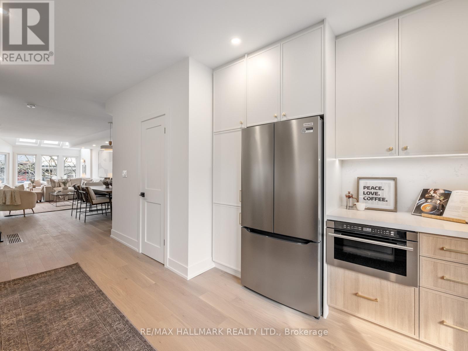 45 Wheeler Avenue, Toronto, Ontario  M4L 3V3 - Photo 17 - E12965096