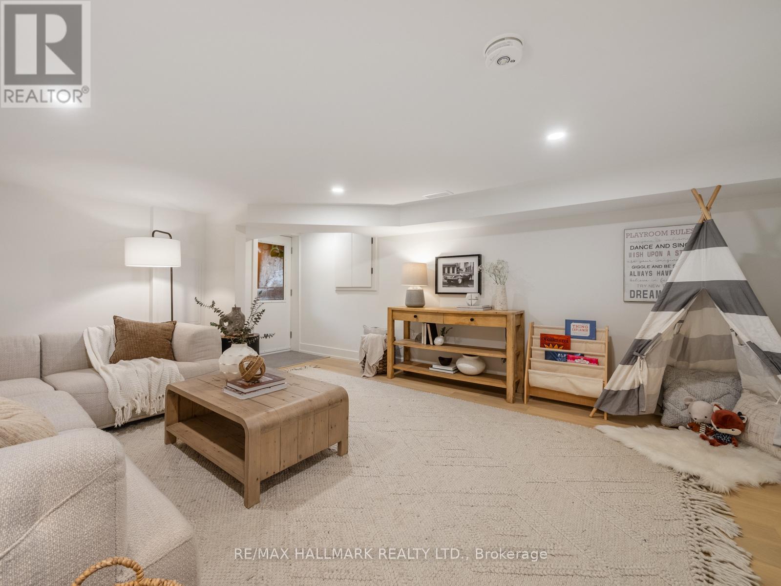 45 Wheeler Avenue, Toronto, Ontario  M4L 3V3 - Photo 35 - E12965096