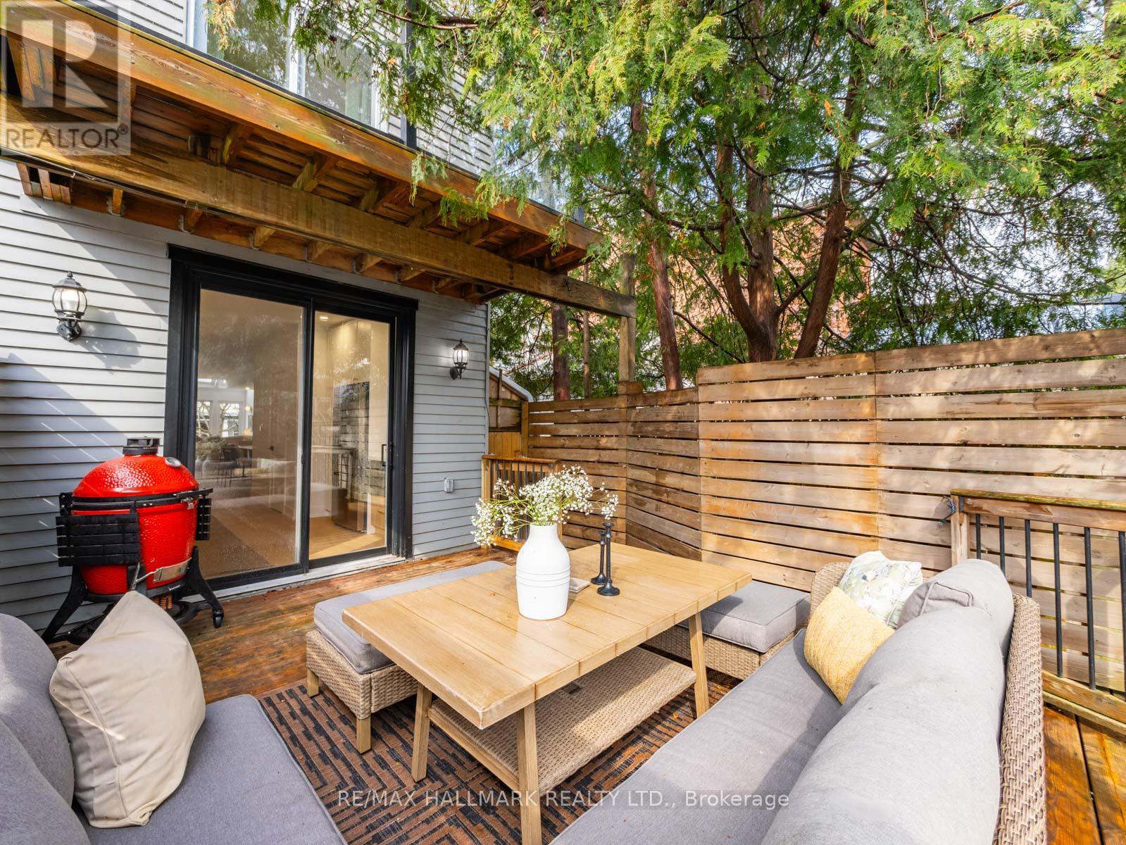 45 Wheeler Avenue, Toronto, Ontario  M4L 3V3 - Photo 37 - E12965096