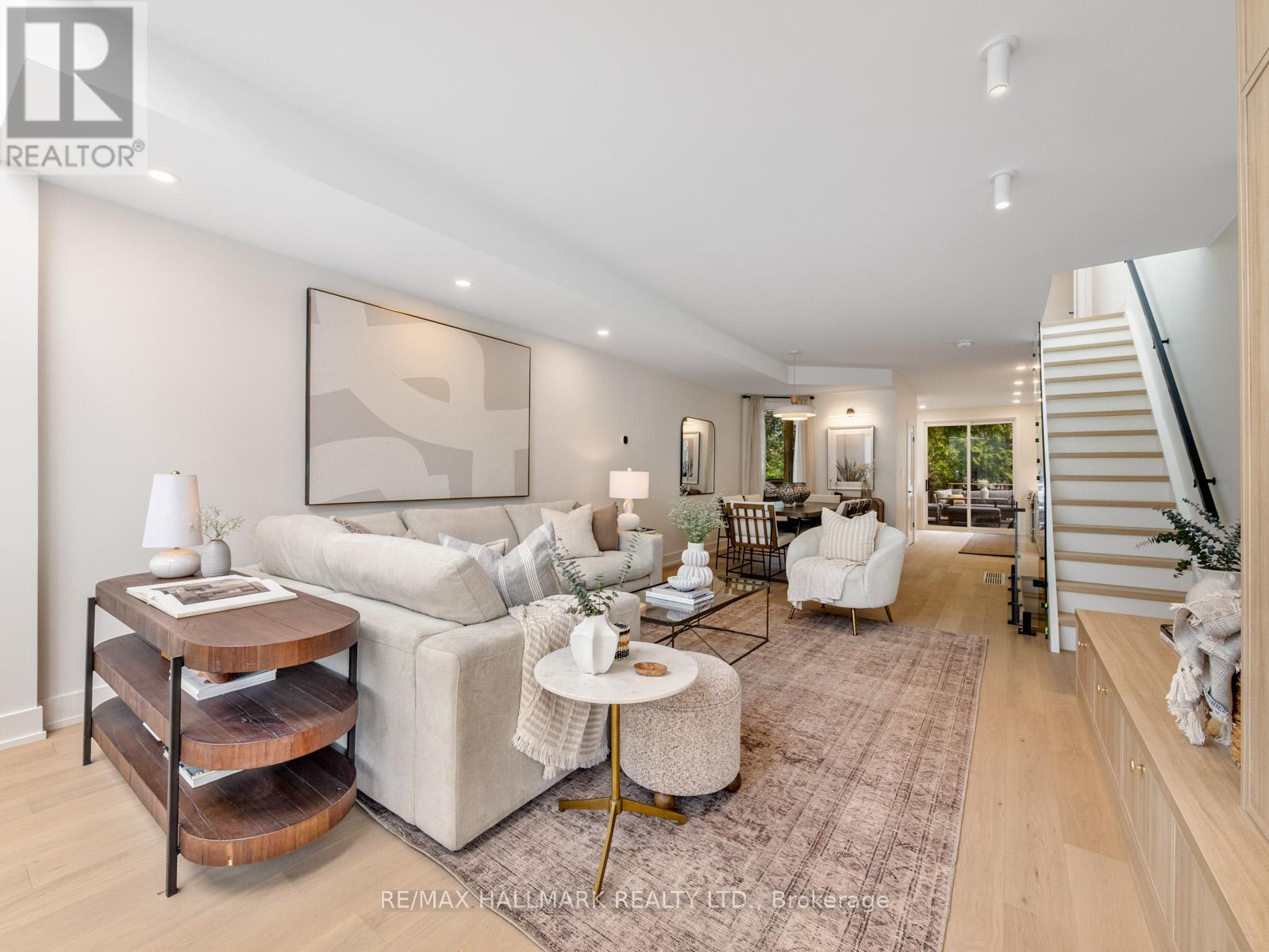 45 Wheeler Avenue, Toronto, Ontario  M4L 3V3 - Photo 9 - E12965096