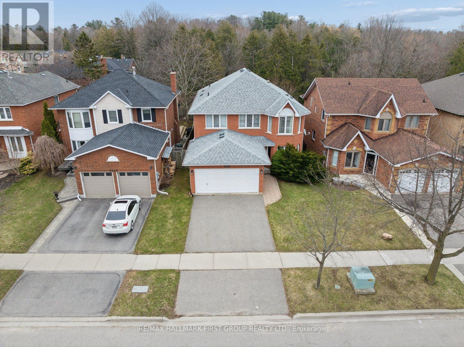 1811 Westcreek Drive, Pickering, Ontario  L1V 6J8 - Photo 2 - E12965106