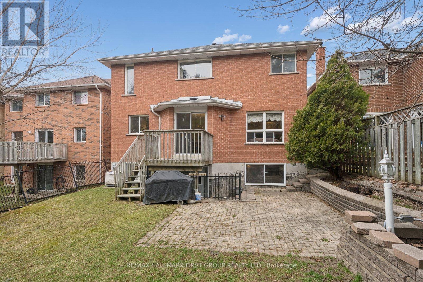1811 Westcreek Drive, Pickering, Ontario  L1V 6J8 - Photo 39 - E12965106