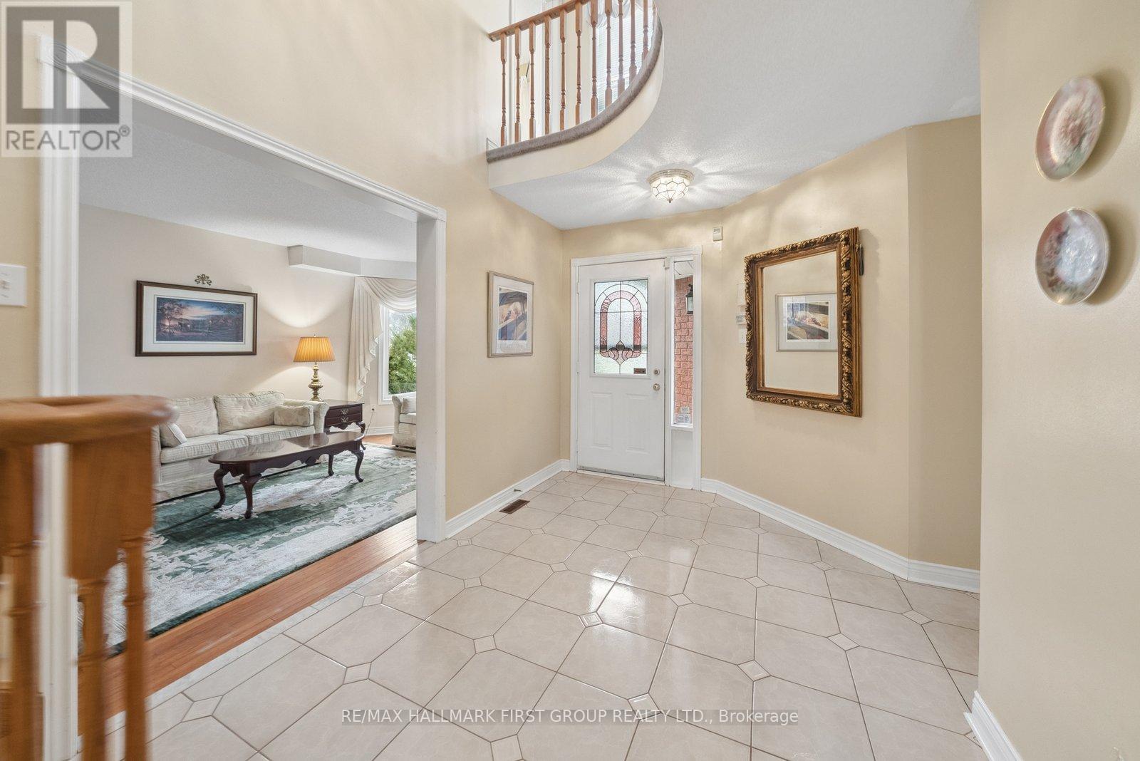 1811 Westcreek Drive, Pickering, Ontario  L1V 6J8 - Photo 4 - E12965106