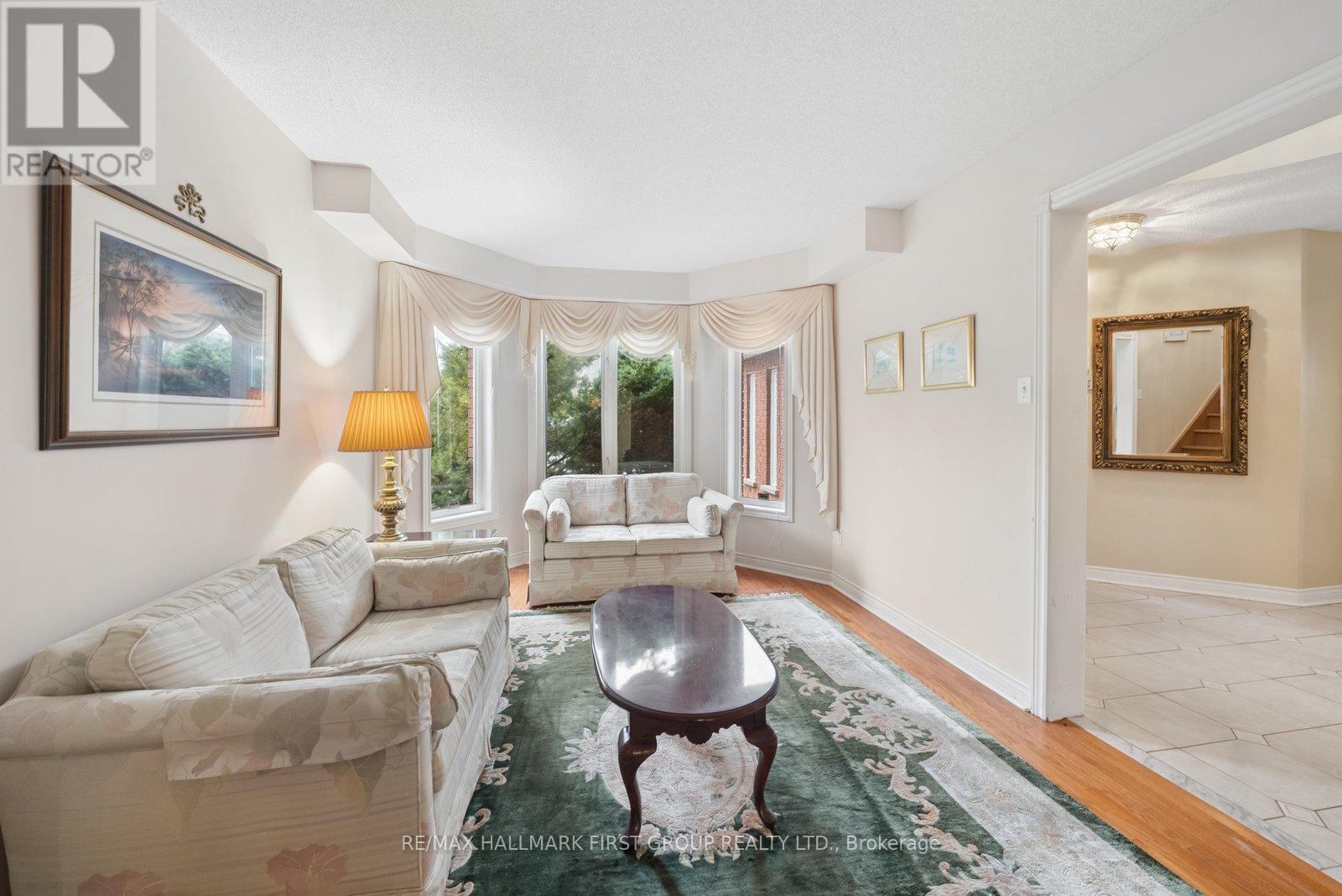 1811 Westcreek Drive, Pickering, Ontario  L1V 6J8 - Photo 7 - E12965106