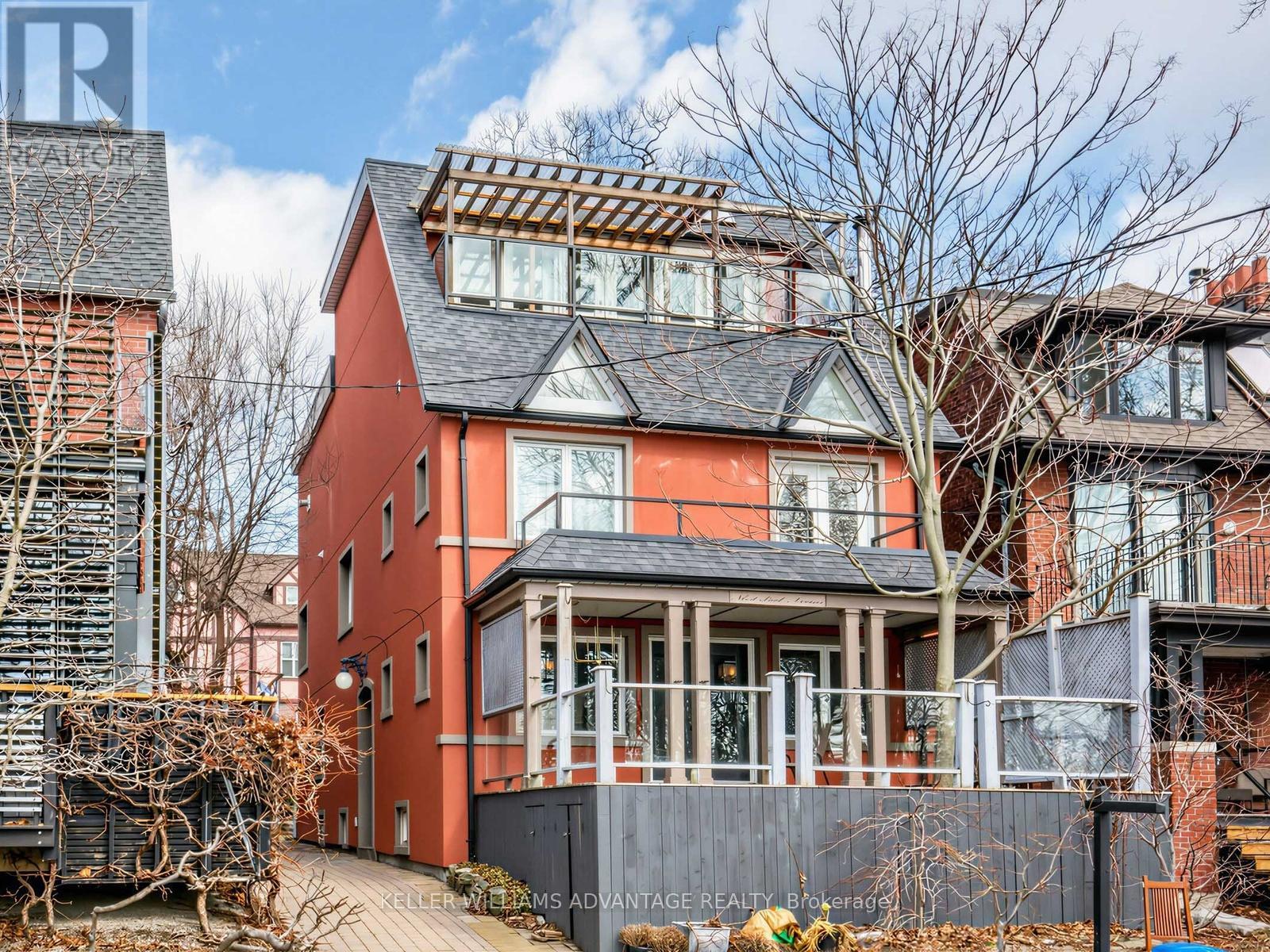 2 PARK AVENUE, Toronto, Ontario